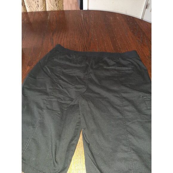 Size 14 New Directions Rear Elastic Waist Bermuda Shorts with Pockets - Picture 3 of 3